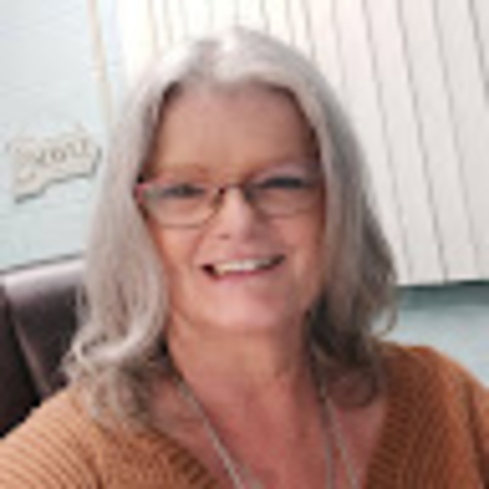 Meet your Posher, Kay